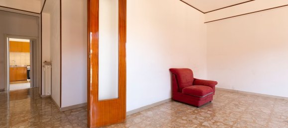 6 rooms Apartment in Falconara Marittima, Italy No. 102611 15