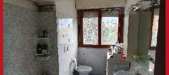 5 bedrooms Apartment in Rome, Italy No. 330862 11