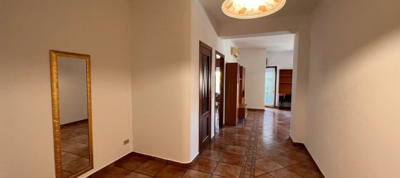 4-Zimmer Wohnung in Rende, Italy, Nr. 188071 2