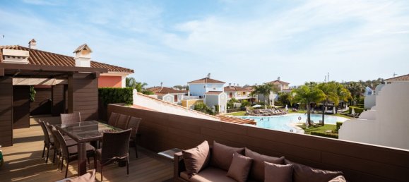 2 bedrooms Penthouse in Estepona, Spain No. 147533 7