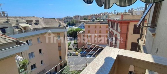 8غرفة شقة في Genoa, Italy رقم 259976 8