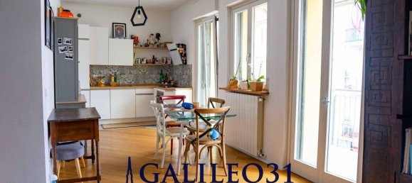 4 bedrooms Apartment in Turin, Italy No. 332592 3