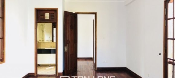 4 غرف نوم منزل في Tay Ho, Vietnam رقم 1390 14