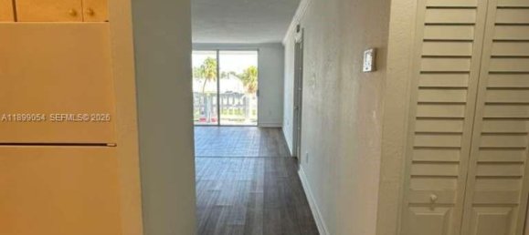 1 dormitorio propiedad comercial en alquiler en Miami, Miami-Dade, Florida, USA № 614836 5