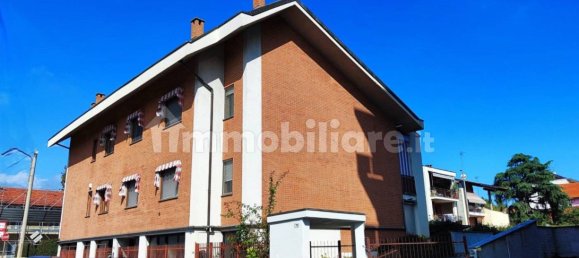 3 bedrooms Apartment in Venaria Reale, Italy No. 208928 4