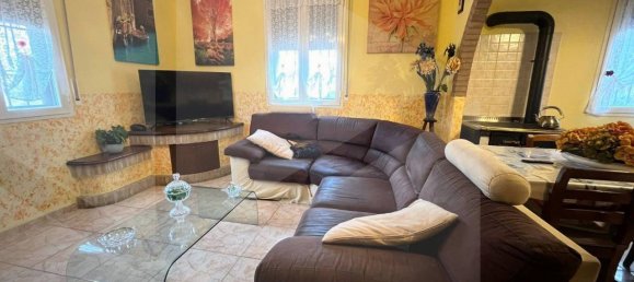 Apartamento de 3 divisões em Fiorano Modenese, Italy N.º 28676 2