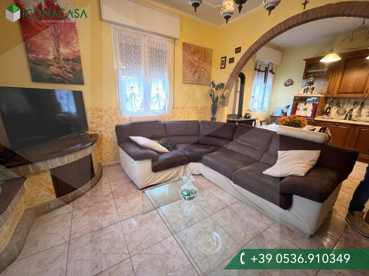 Apartamento de 3 divisões em Fiorano Modenese, Italy N.º 28676