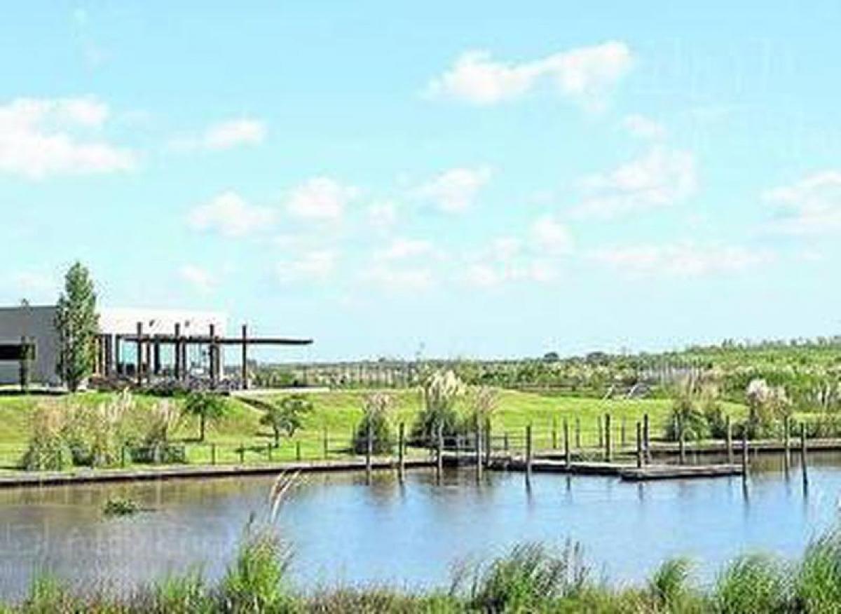  Land in Escobar, Argentina No. 50184