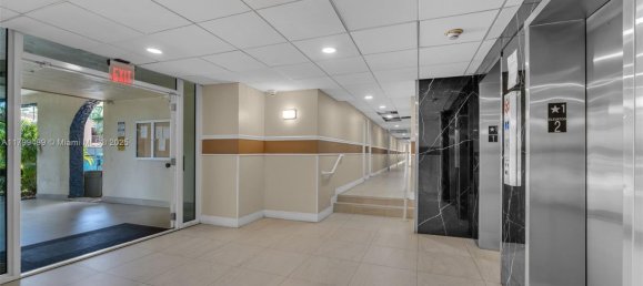 1 Schlafzimmer Gewerbliche Immobilien in Miami, USA, Nr. 614650 7