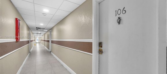 1 Schlafzimmer Gewerbliche Immobilien in Miami, USA, Nr. 614650 13