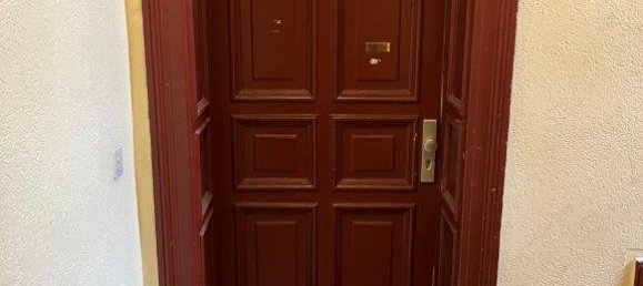 Studio à Schoneberg, Germany No. 43923 2