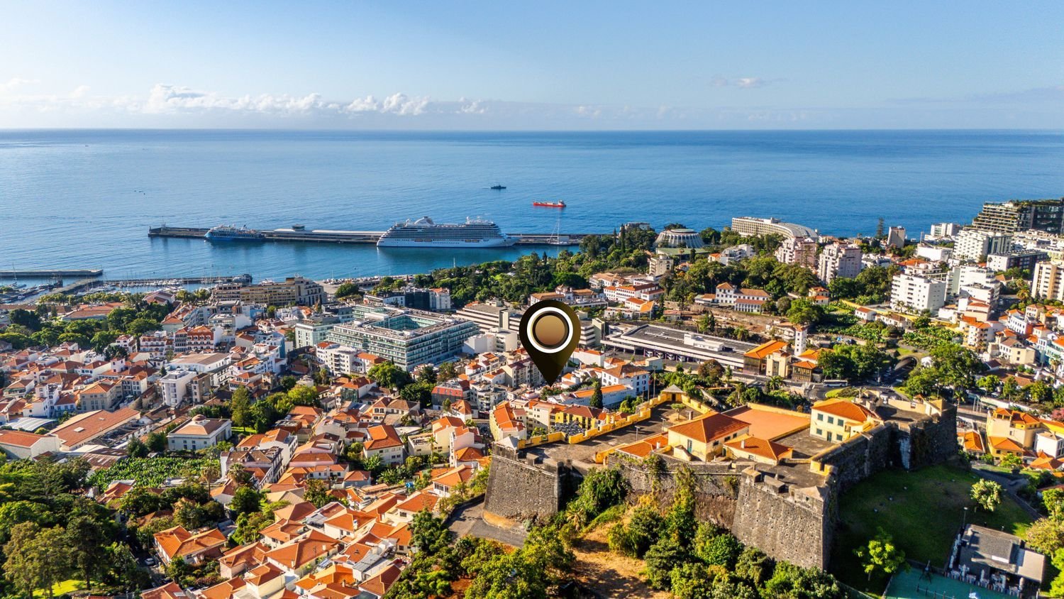 2 غرف نوم منزل في Funchal, Portugal رقم 300897