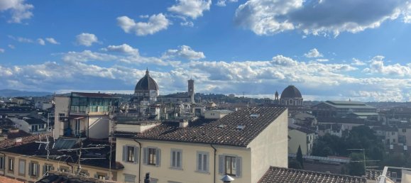 6 rooms Penthouse in Florence, Italy No. 206880 25