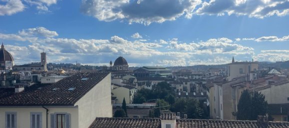 6 rooms Penthouse in Florence, Italy No. 206880 27