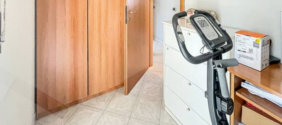 Коммерческая недвижимость с 3 комнатами в Кабьяте, Италия № 28923 7