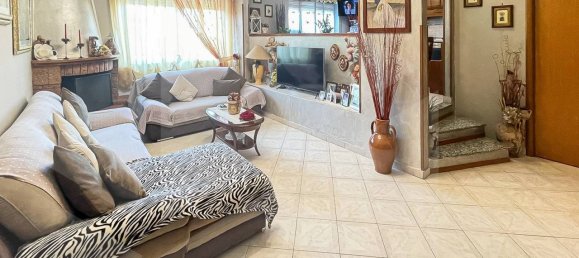 Коммерческая недвижимость с 3 комнатами в Кабьяте, Италия № 28923 2