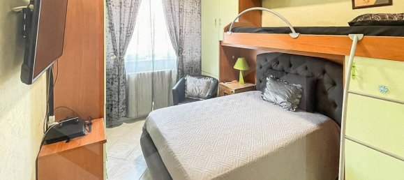 Коммерческая недвижимость с 3 комнатами в Кабьяте, Италия № 28923 4