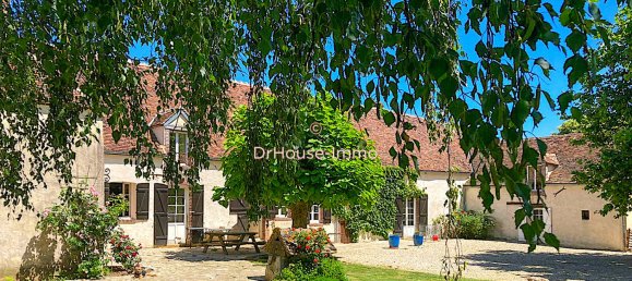 5 bedrooms House in Courtenay, France No. 57393 3