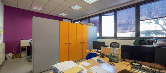 Lagerhaus in Turin, Italy 700m², Nr. 55420 5