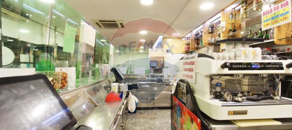 737m² Commercial property in Almada, Portugal No. 79823 4