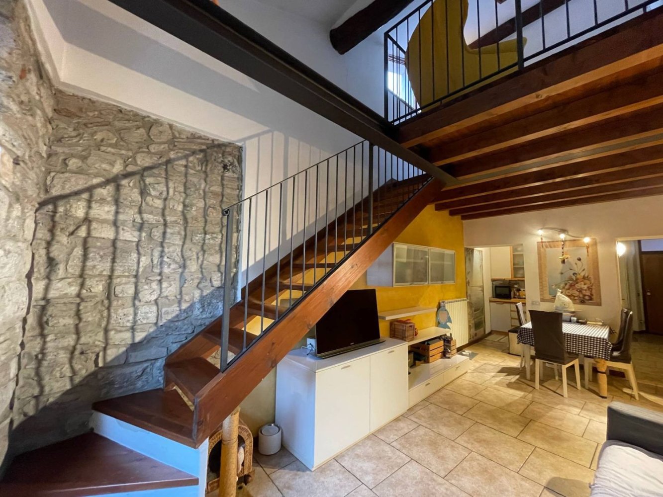 2 rooms Apartment in Como, Italy No. 333690