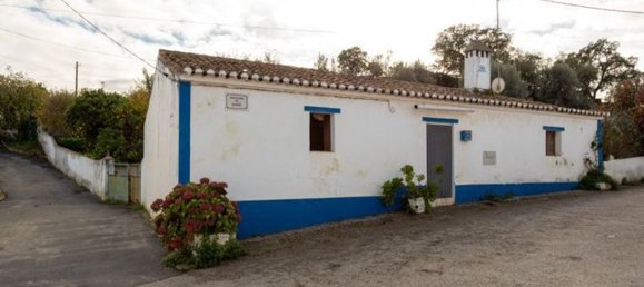 3 bedrooms House in Sao Martinho das Amoreiras, Portugal No. 184735 2