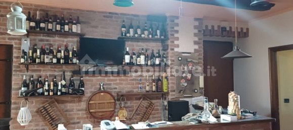 3 Schlafzimmer Wohnung in Turin, Italy, Nr. 296374 16