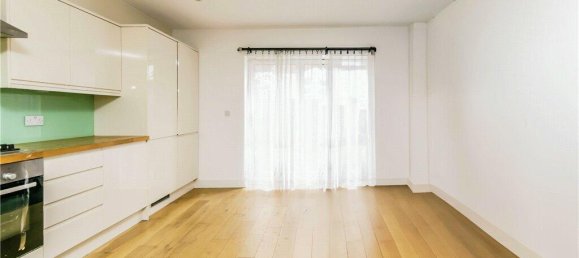 Casa T2 em Croydon, United Kingdom N.º 7986 6