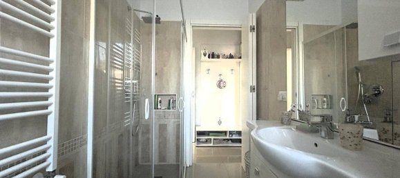 2 Schlafzimmer Wohnung in Crema, Italy, Nr. 155058 14