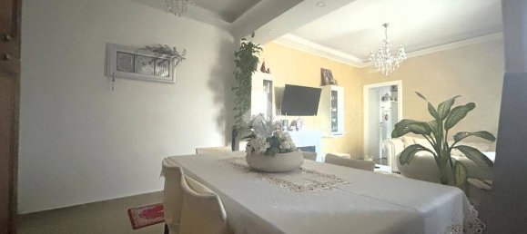2 Schlafzimmer Wohnung in Crema, Italy, Nr. 155058 8