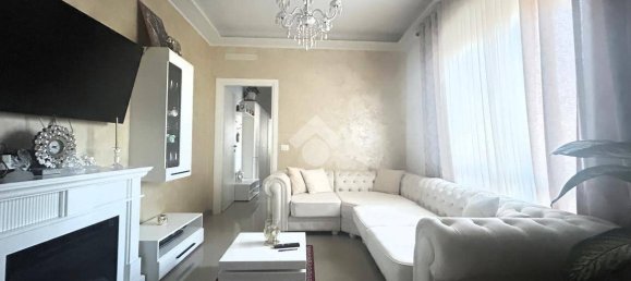 2 Schlafzimmer Wohnung in Crema, Italy, Nr. 155058 12