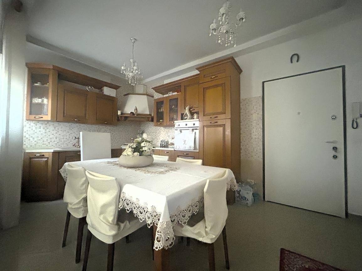 2 Schlafzimmer Wohnung in Crema, Italy, Nr. 155058
