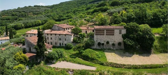  قطعة أرض في Verona, Italy رقم 328770 2