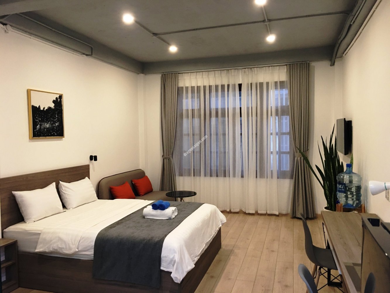 35m² Apartment in District 4, Vietnam No. 10506
