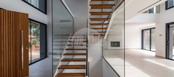 5 Schlafzimmer Villa in Gava, Spain, Nr. 73271 9