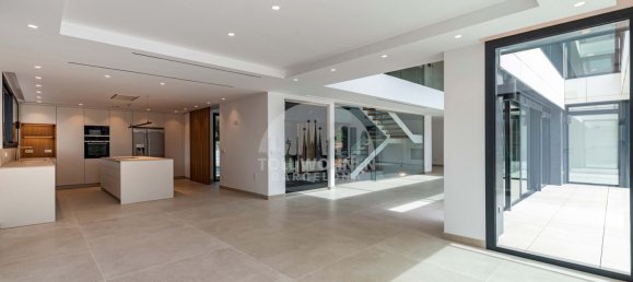 5 Schlafzimmer Villa in Gava, Spain, Nr. 73271 6