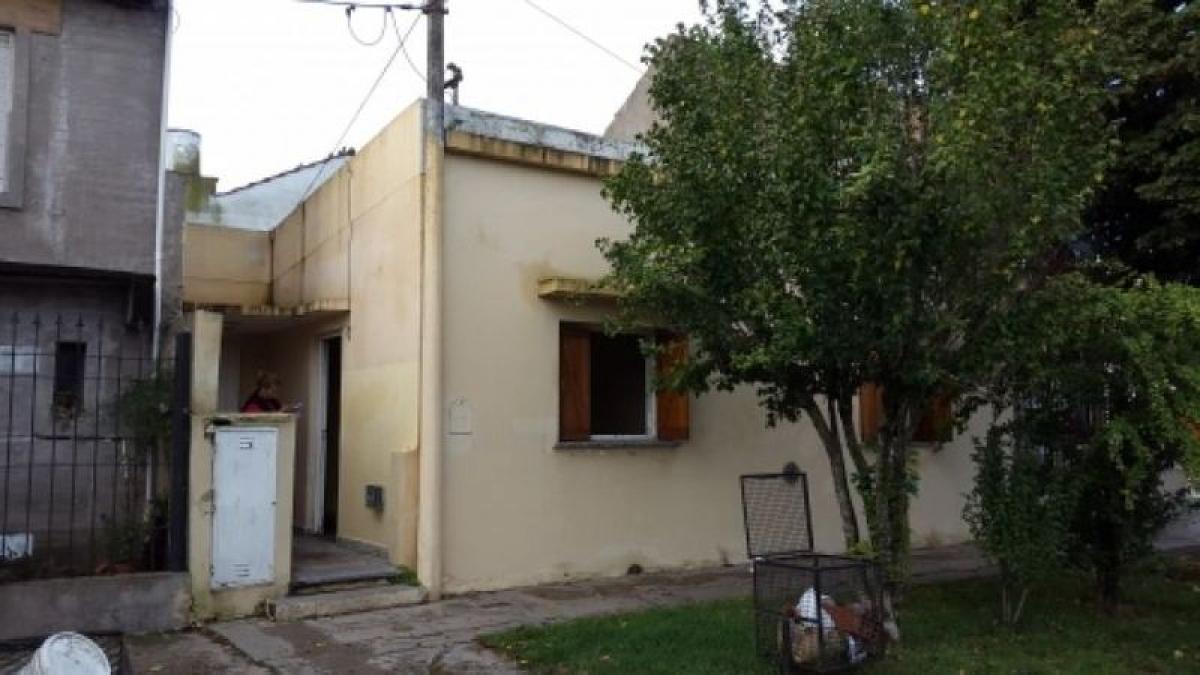 2 bedrooms House in Buenos Aires, Argentina No. 68481