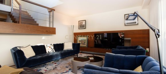 3 غرف نوم منزل ذو طابقين في Cascais, Portugal رقم 96358 16