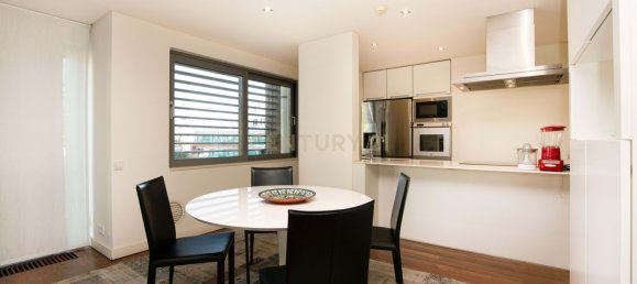 3 غرف نوم منزل ذو طابقين في Cascais, Portugal رقم 96358 11