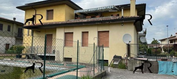 3-salle Appartement à Calcinato, Italy No. 12164 12