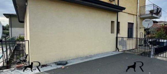 3-salle Appartement à Calcinato, Italy No. 12164 11