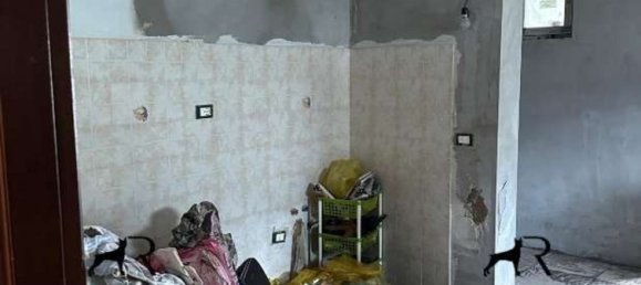 3-salle Appartement à Calcinato, Italy No. 12164 6