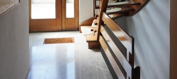 7 rooms Townhouse in Gunzburg, Germany No. 267131 11