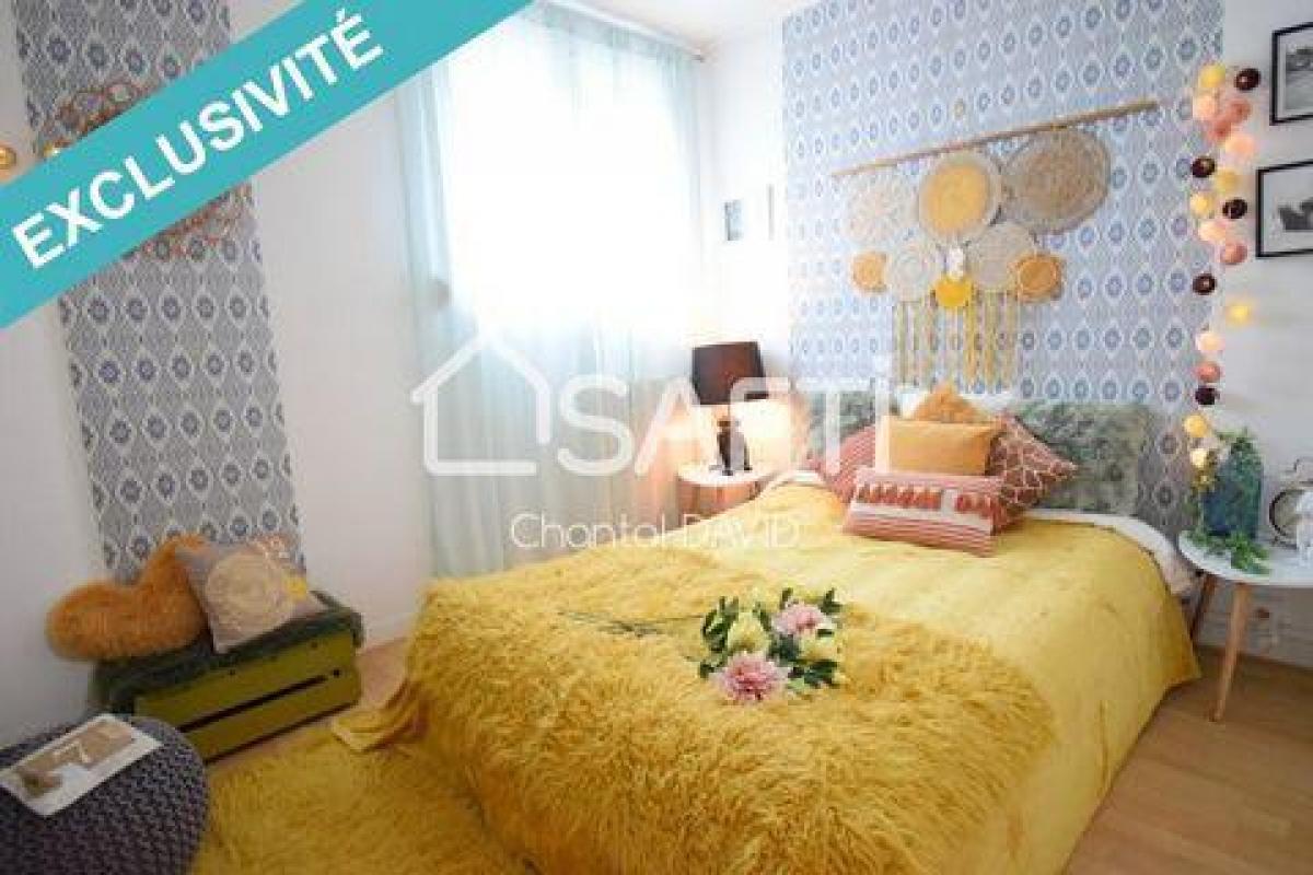 Estudio en Chilly-Mazarin, France No. 36062