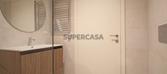 Квартира с 3 спальнями в Вила Нова ди Гая, Португалия № 159555 17