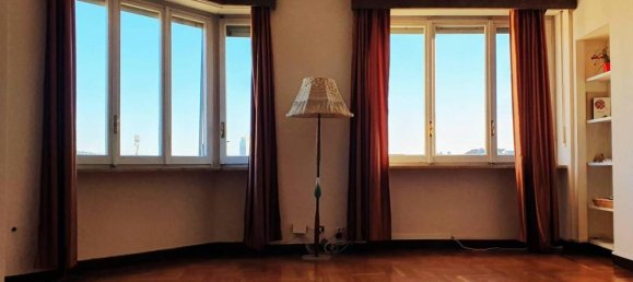 4-salle Appartement à Turin, Italy No. 31991 15