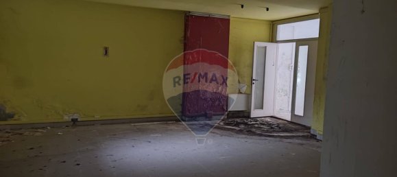 Офис с 4 комнатами в Маноппелло, Италия № 172382 10