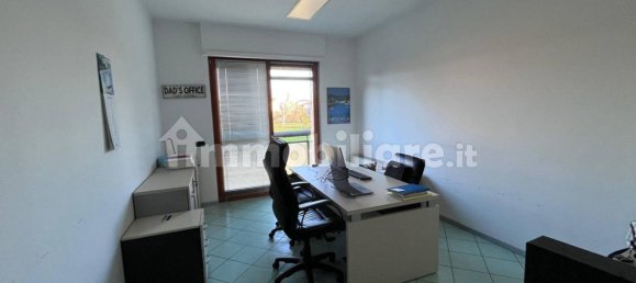 3-salle Bureau à Rho, Italy No. 91604 7