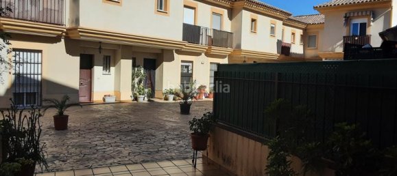 Apartamento T3 em Jerez de la Frontera, Spain N.º 144048 2