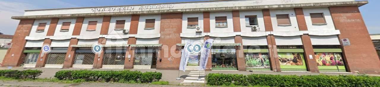 5-Zimmer Gebäude in Vercelli, Italy, Nr. 117660